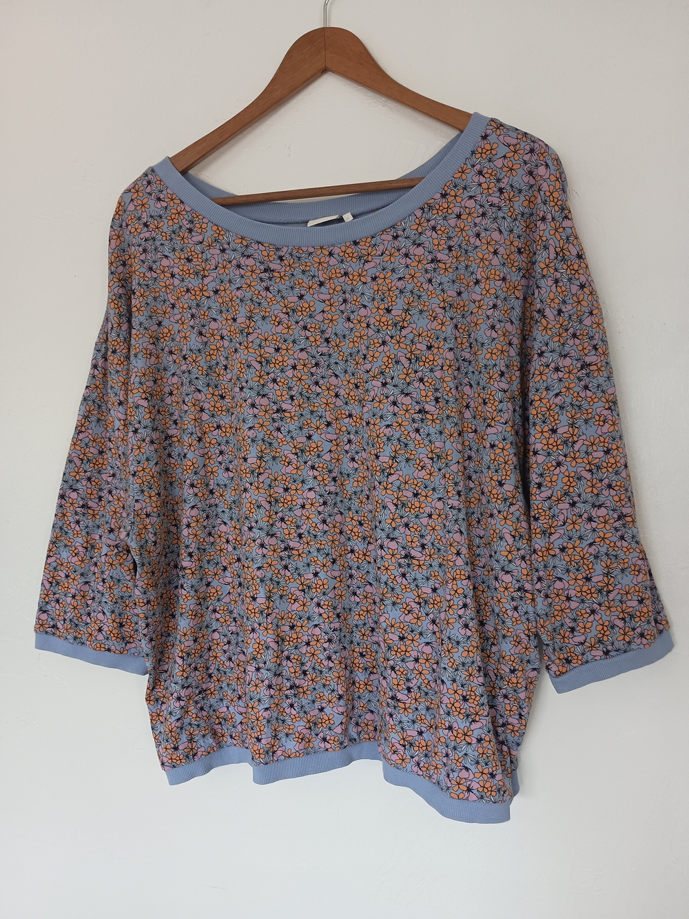 NUMPH 100% Cotton Light Blue Floral Scoop-Neck 3/4 Sleeve Tee